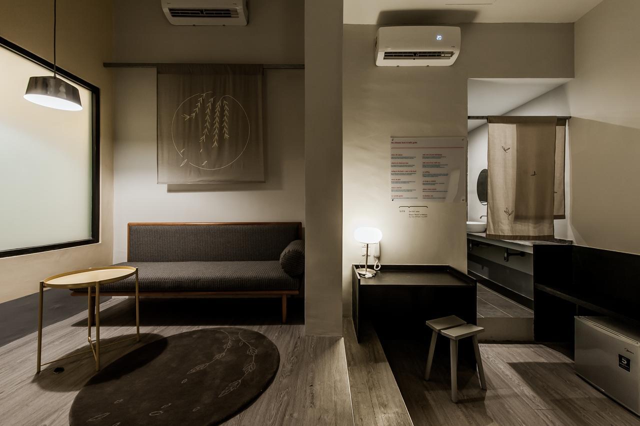 Bunk & Bilik Hotel Sri Petaling Kuala Lumpur Exterior photo