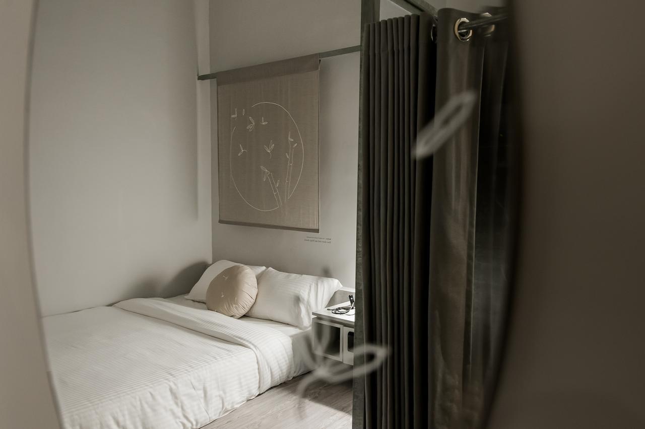 Bunk & Bilik Hotel Sri Petaling Kuala Lumpur Exterior photo