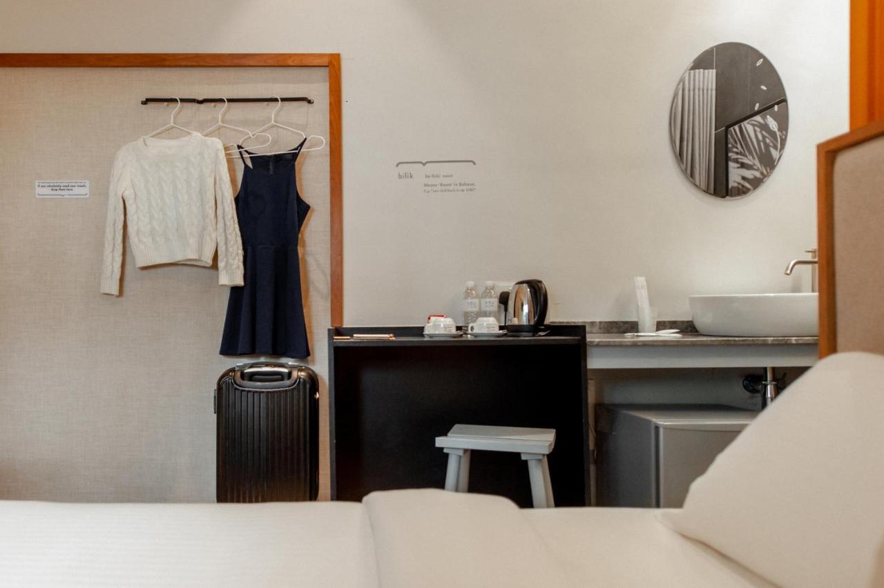 Bunk & Bilik Hotel Sri Petaling Kuala Lumpur Exterior photo